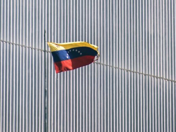 Izado de bandera nacional